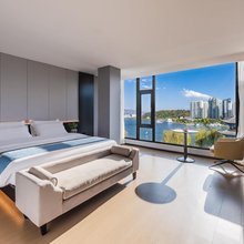 柏洋海景酒店(大理洱海公园高铁站店)