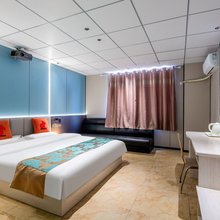 凯悦影音电竞驿站(河北经贸大学店)