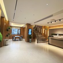 东丰漫居酒店