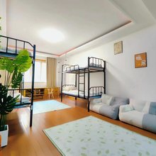 Uhome精臻青年社区公寓(黑石礁店)