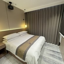 康逸居高端民宿(康惠路1号分店)