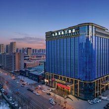 七美喜临门酒店(天美杉杉奥特莱斯省人民医院店)