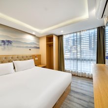 上海尚季酒店(浦东金桥路地铁站店)