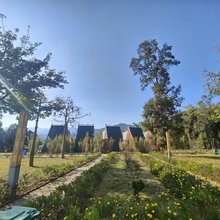 陇川南宛湖度假民宿