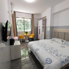 畔山公寓(江门潮连公园店)