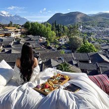 丽江古城半山归吾·山隐日照金山丨观古城全景美宿(大水车店)