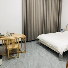 弥勒陌舍居民宿(湖泉生态园店)