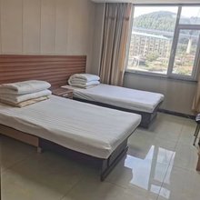 术兰宾馆(本溪县铁刹山站店)