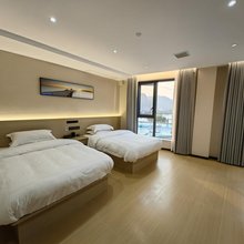 施秉刘氏酒店(杉木河夜漂景区大门口店)