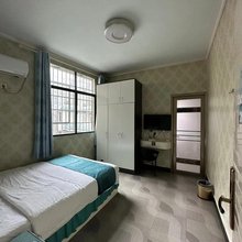 惠佳酒店(吉首乾州古城店)