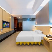 四会汇盈商务酒店(南江工业园店)
