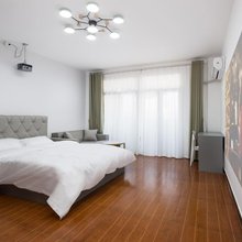 云居公寓(南京南站双龙别墅店)