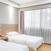 佳豪商务酒店(广州仲恺学院店)