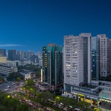 忆朵酒店(杭州黄龙体育中心店)