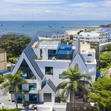 L HOUSE卢家泳池度假民宿(北海银滩度假区店)