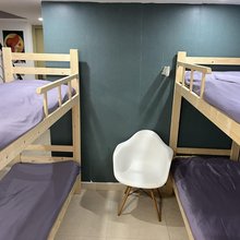 艾薇儿青年公寓