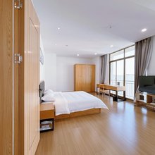 句容元鼎精品酒店(吾悦广场店)