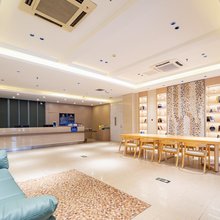 艾特社群酒店(俸伯地铁站店)