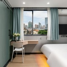 青年公寓(广州北京路步行街团一大广场地铁站店)