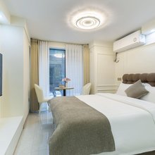 又见·民宿(重庆陆海国际企业天地店)