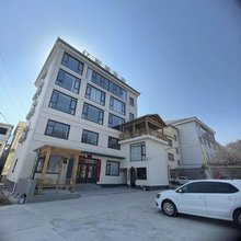栾川亿斯莱民宿