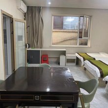 圣水天然池旅店