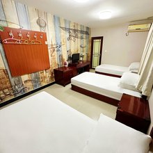 华驿酒店(保定定州清风北街大世界店)