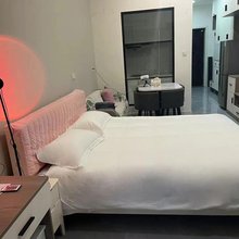 夕江月高空影院民宿(吉安火车站店)