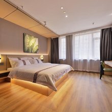 那么海棠·精致舒眠酒店(苏家屯国际会展中心店)