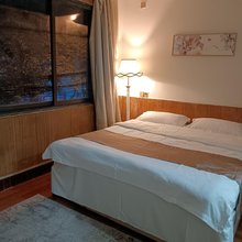 花花世界民宿