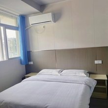 晚云宾馆(武汉丽红购物广场店)