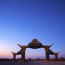 东风胡杨林老人湖蒙古包