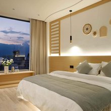 大理洱上花开海景客栈(洱海公园高铁北站店)