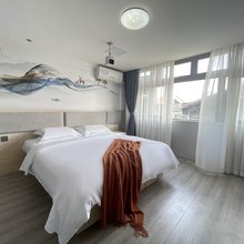 由里舒泊·智慧酒店(都江堰景区融创乐园店)