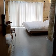悦雅居民宿(七彩云南欢乐世界店)
