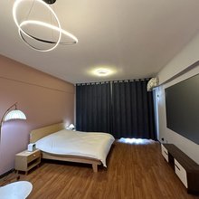 有间民宿(高铁南站高新天下汇店)