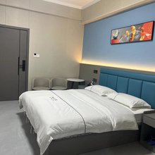 悦美宿客栈(惠州新材料产业园店)