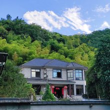 桐庐县瑶琳镇怡苒湾民宿(omg心跳乐园店)