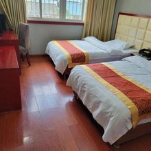 布拖天泉酒店