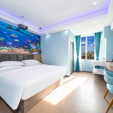 椰风海岸假日酒店(大东海店)