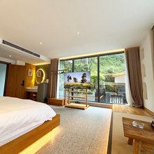 天堂寨遇见未迟民宿