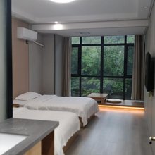 山里人家水景房民宿(泾县月亮湾风景区店)