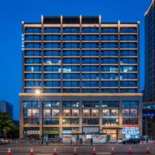 杭州亚兰酒店(湖滨武林广场沈塘桥地铁站店)