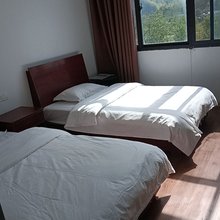 霍山桥山滨湖农家乐