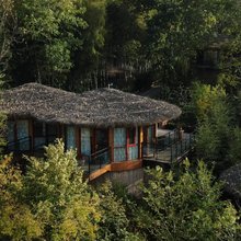 白鹭湖秘境民宿(固始西九华山风景区店)