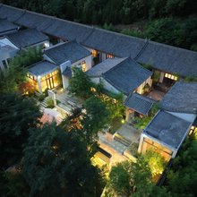 林下轻风温泉庭院民宿