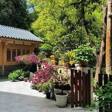 闻悦民宿(青城山店)