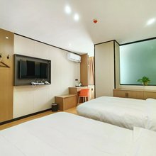 澜枫酒店(民族特色美食街国际会展中心店)