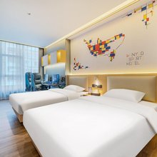 网鱼电竞酒店(深圳福田石厦地铁站店)