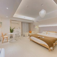 迷糊桃公寓(沈阳首创自在天地店)